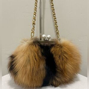 Handmade Real Fox Fur Kiss-lock Frame Clutch Bag, Shoulder Bag/ Crossbody